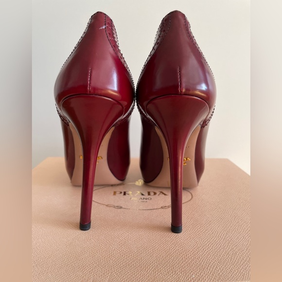 Brand new Prada high heels - Picture 4 of 6